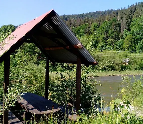 Casa vacanze Mandrivnyk Mykulychyn